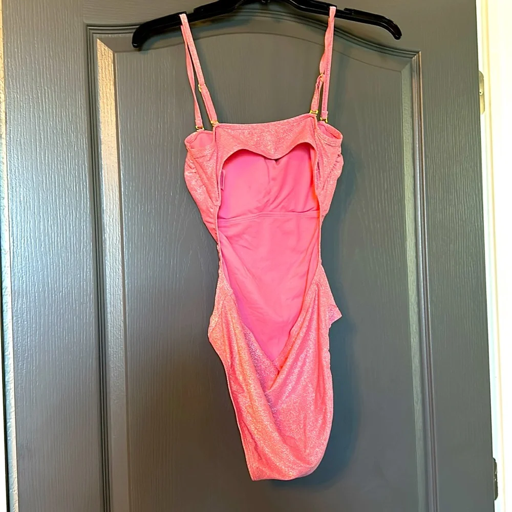 No Boundaries Lurex Cut Out One-Piece Swimsuit size Small (3-5) New Without Tags - Picture 3 of 6